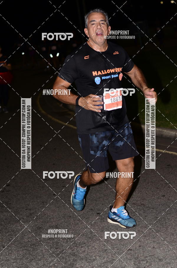 Buy your photos of the eventHalloween Run on Fotop