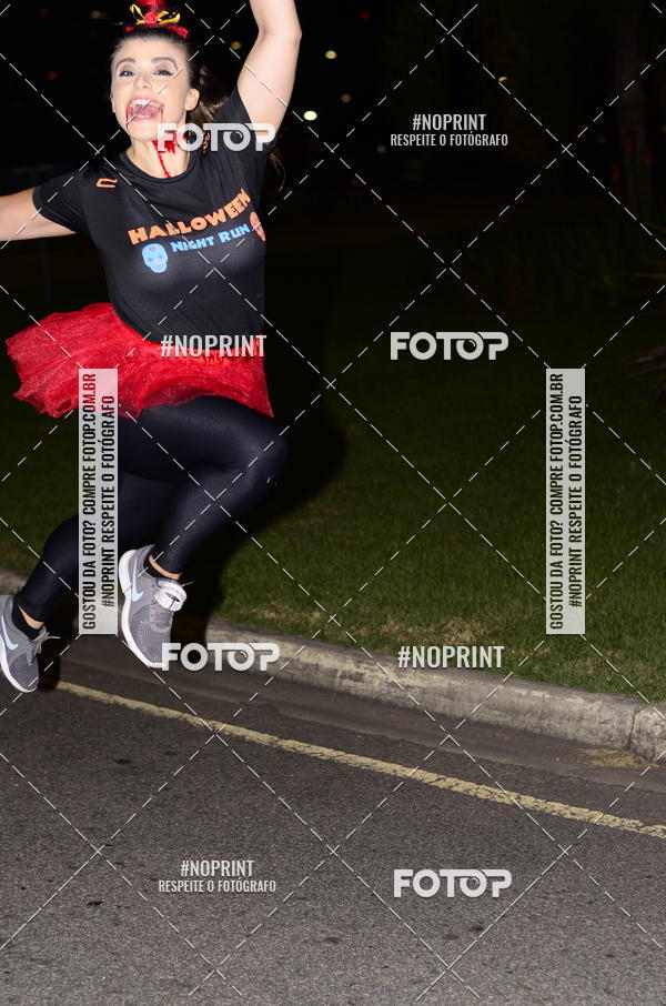 Buy your photos of the eventHalloween Run on Fotop