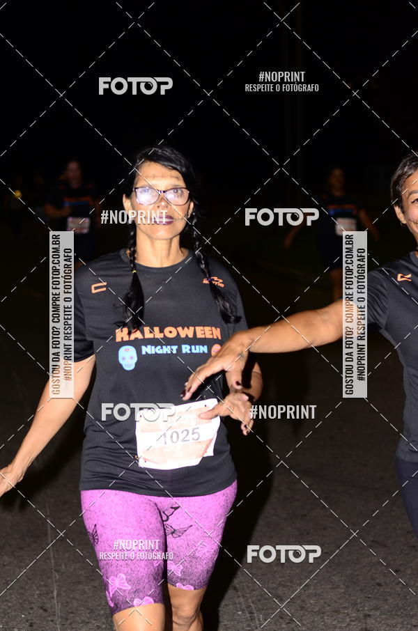 Buy your photos of the eventHalloween Run on Fotop