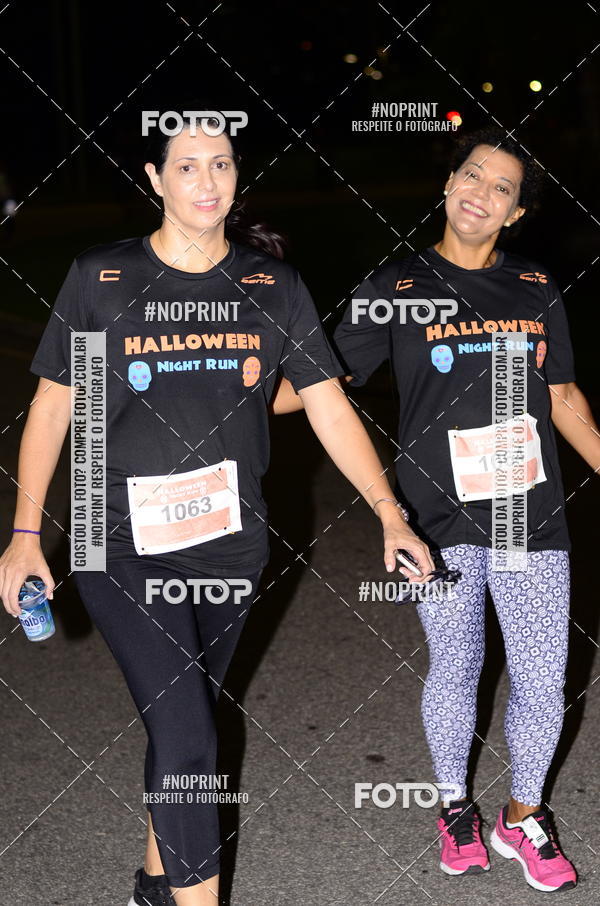 Buy your photos of the eventHalloween Run on Fotop