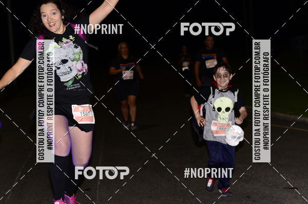 Buy your photos of the eventHalloween Run on Fotop