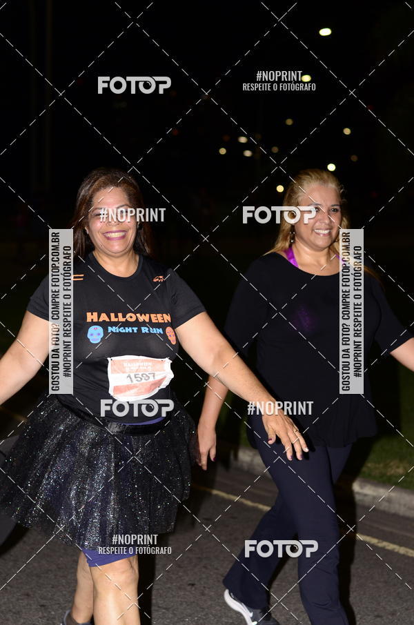 Buy your photos of the eventHalloween Run on Fotop
