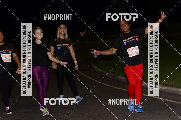 Buy your photos of the eventHalloween Run on Fotop