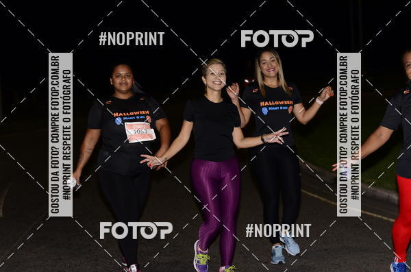 Buy your photos of the eventHalloween Run on Fotop