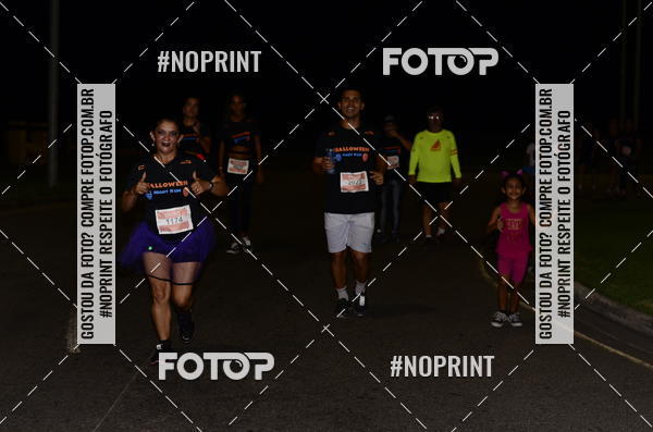 Buy your photos of the eventHalloween Run on Fotop