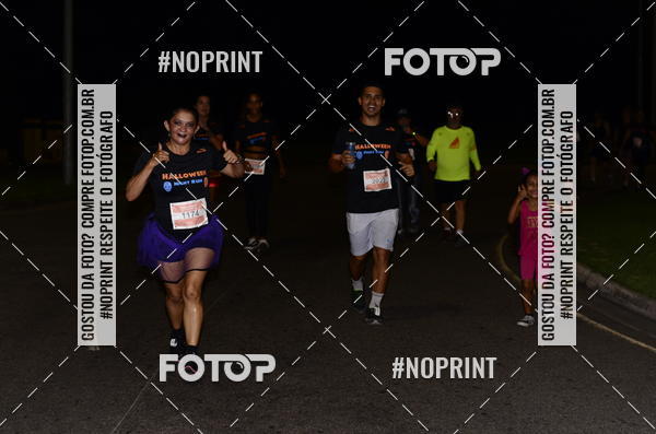 Buy your photos of the eventHalloween Run on Fotop