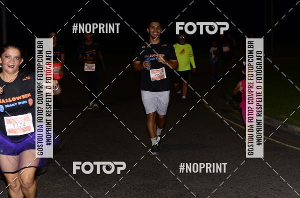 Buy your photos of the eventHalloween Run on Fotop