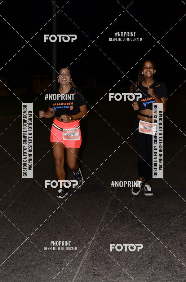 Buy your photos of the eventHalloween Run on Fotop