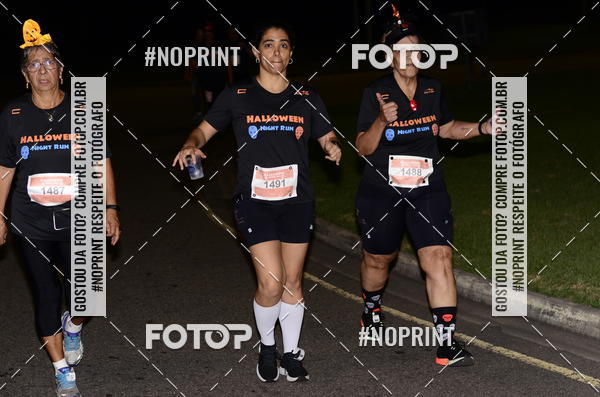 Buy your photos of the eventHalloween Run on Fotop