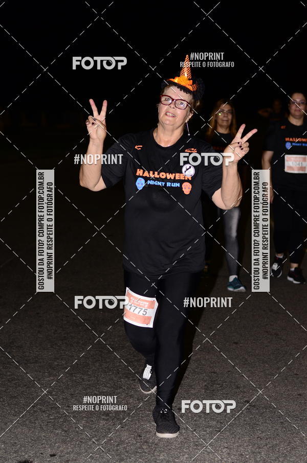 Buy your photos of the eventHalloween Run on Fotop