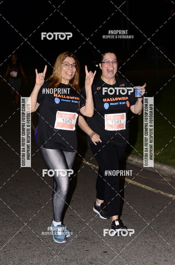 Buy your photos of the eventHalloween Run on Fotop