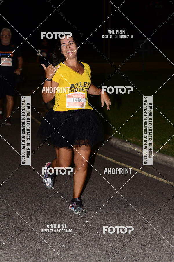 Buy your photos of the eventHalloween Run on Fotop