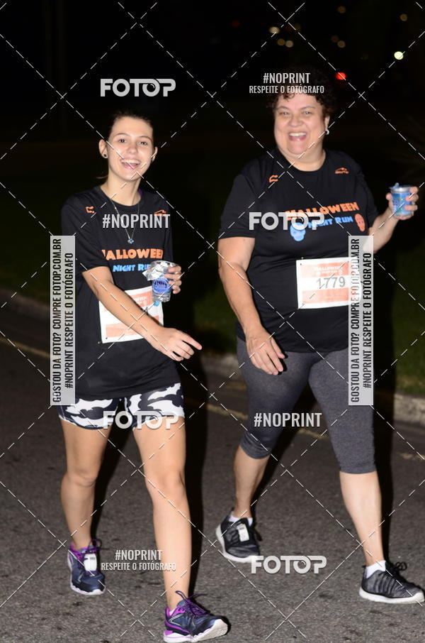 Buy your photos of the eventHalloween Run on Fotop