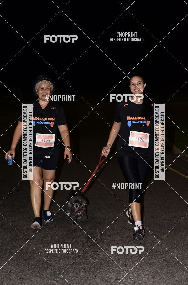 Buy your photos of the eventHalloween Run on Fotop