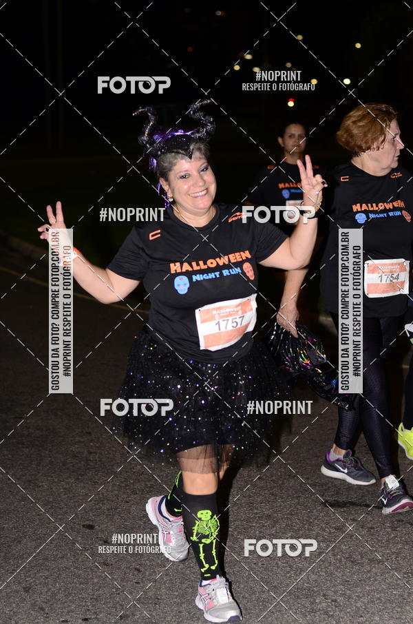 Buy your photos of the eventHalloween Run on Fotop