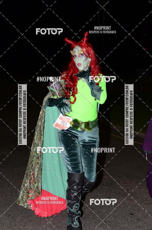 Buy your photos of the eventHalloween Run on Fotop