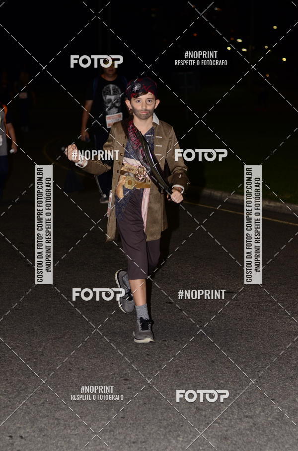 Buy your photos of the eventHalloween Run on Fotop