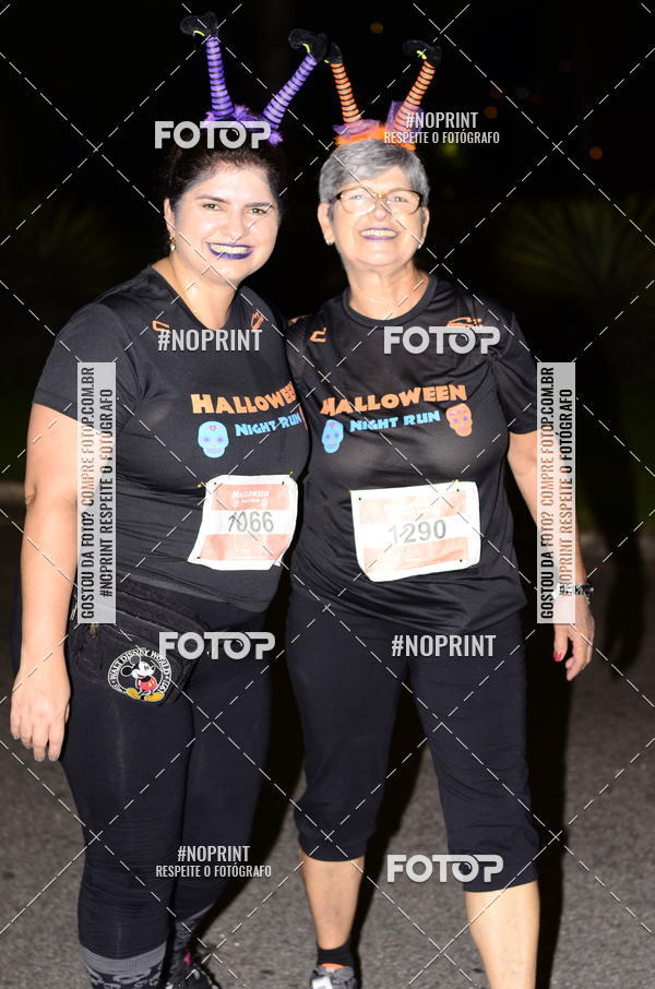 Buy your photos of the eventHalloween Run on Fotop