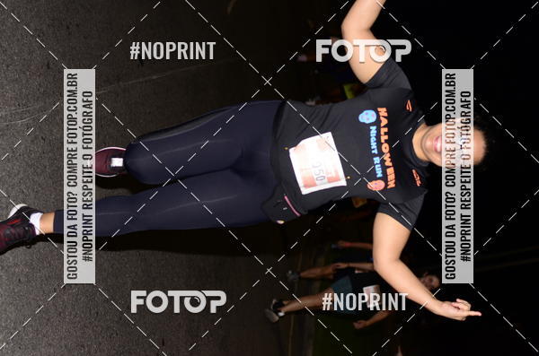 Buy your photos of the eventHalloween Run on Fotop