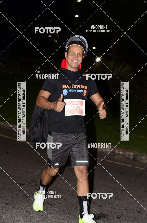 Buy your photos of the eventHalloween Run on Fotop