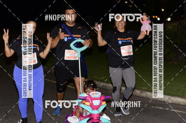 Buy your photos of the eventHalloween Run on Fotop