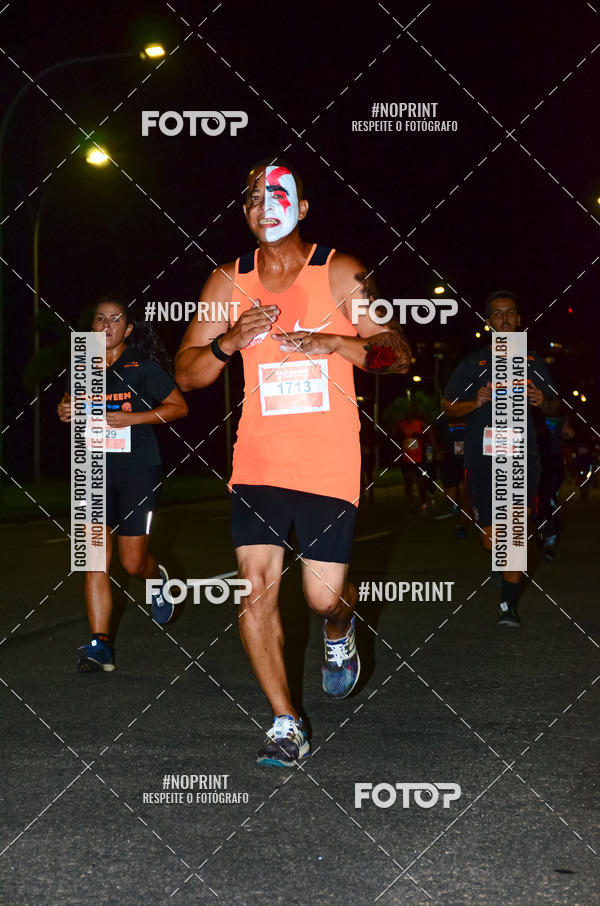 Buy your photos of the eventHalloween Run on Fotop
