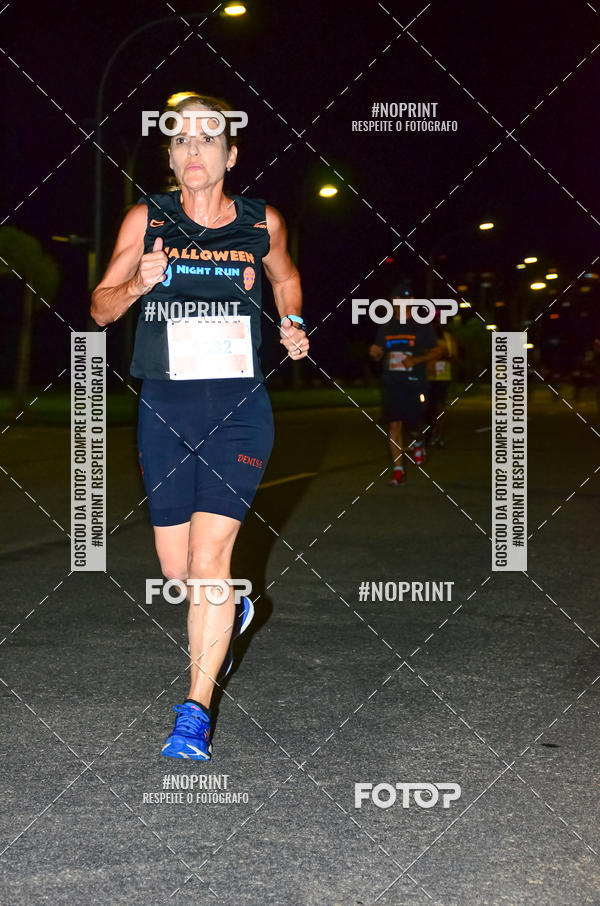 Buy your photos of the eventHalloween Run on Fotop
