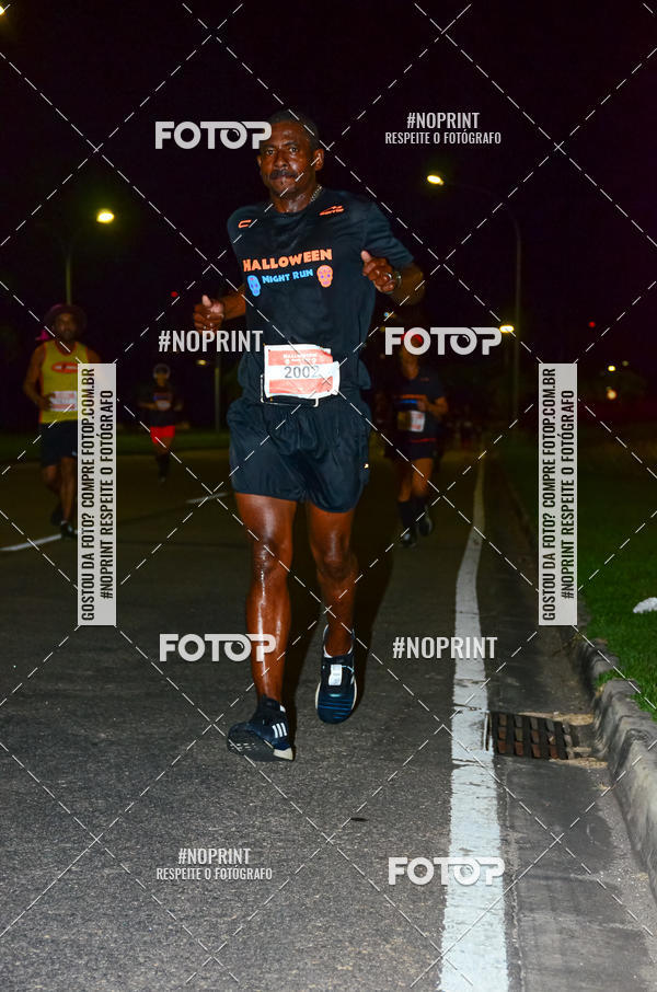 Buy your photos of the eventHalloween Run on Fotop