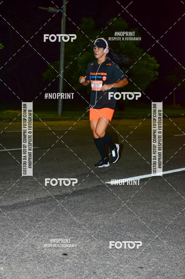 Buy your photos of the eventHalloween Run on Fotop