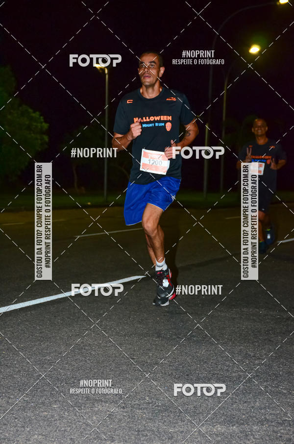 Buy your photos of the eventHalloween Run on Fotop