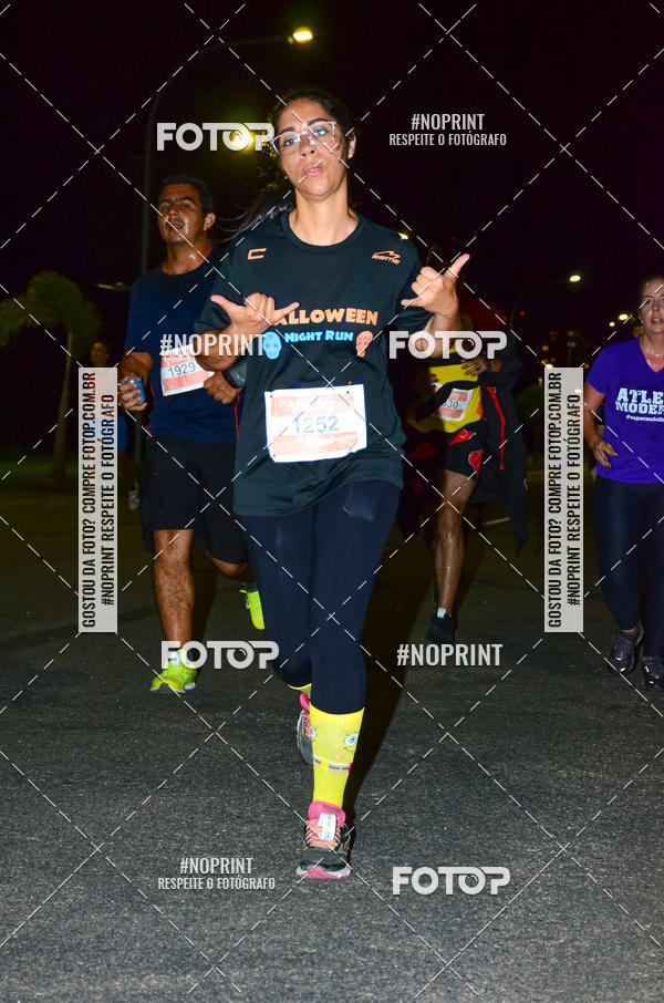 Buy your photos of the eventHalloween Run on Fotop