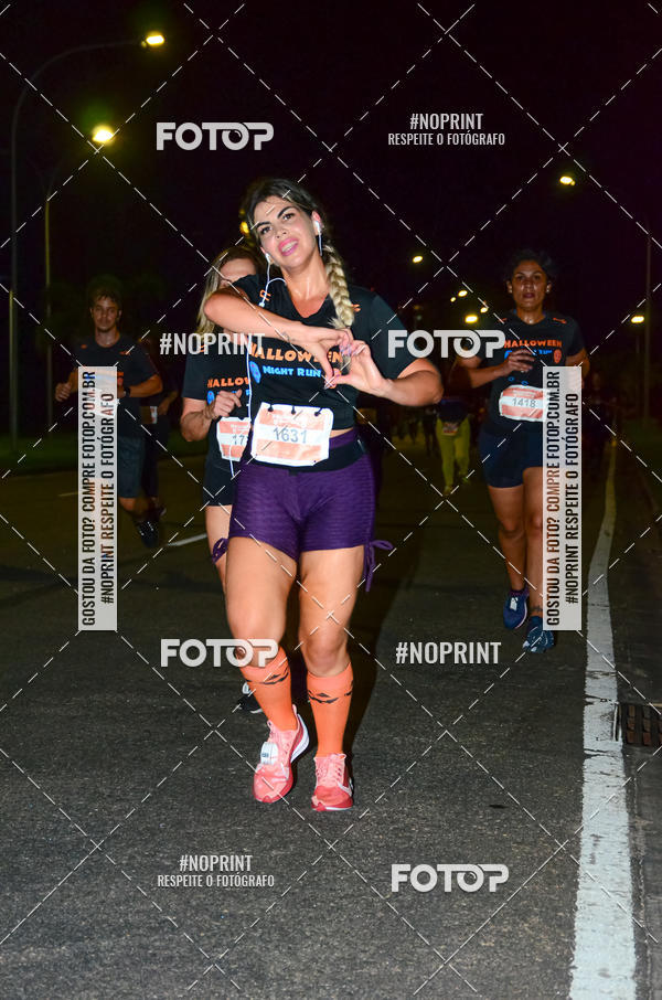 Buy your photos of the eventHalloween Run on Fotop