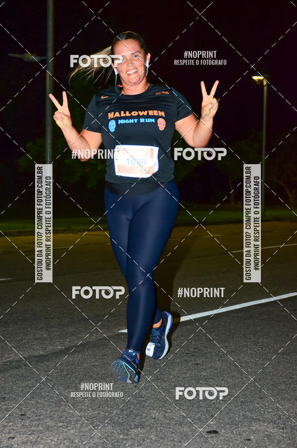 Buy your photos of the eventHalloween Run on Fotop