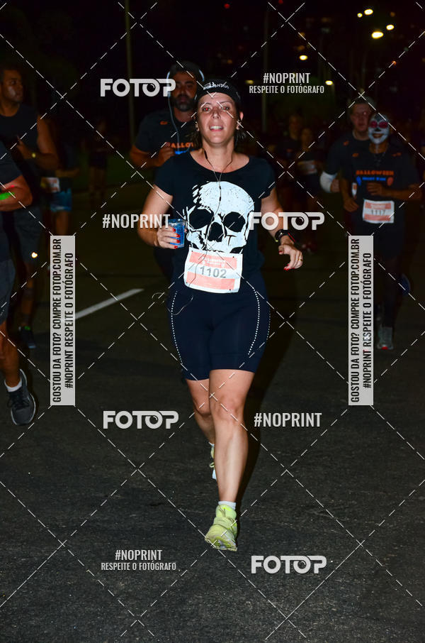 Buy your photos of the eventHalloween Run on Fotop