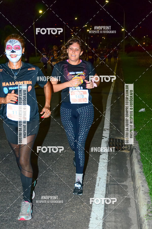 Buy your photos of the eventHalloween Run on Fotop