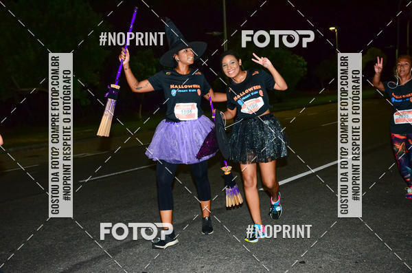 Buy your photos of the eventHalloween Run on Fotop