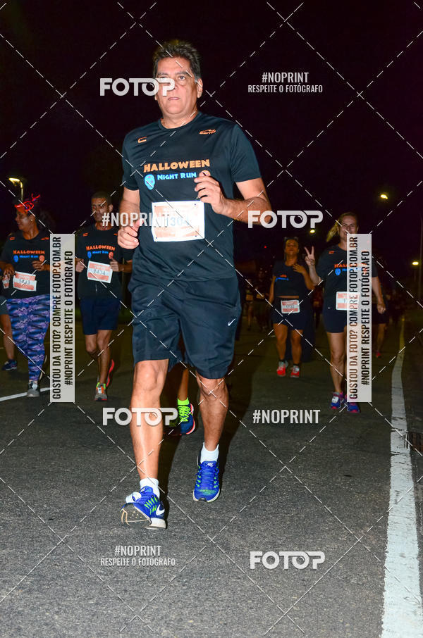 Buy your photos of the eventHalloween Run on Fotop