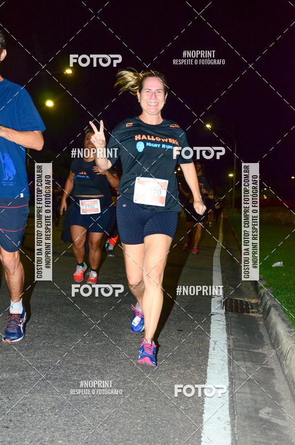 Buy your photos of the eventHalloween Run on Fotop