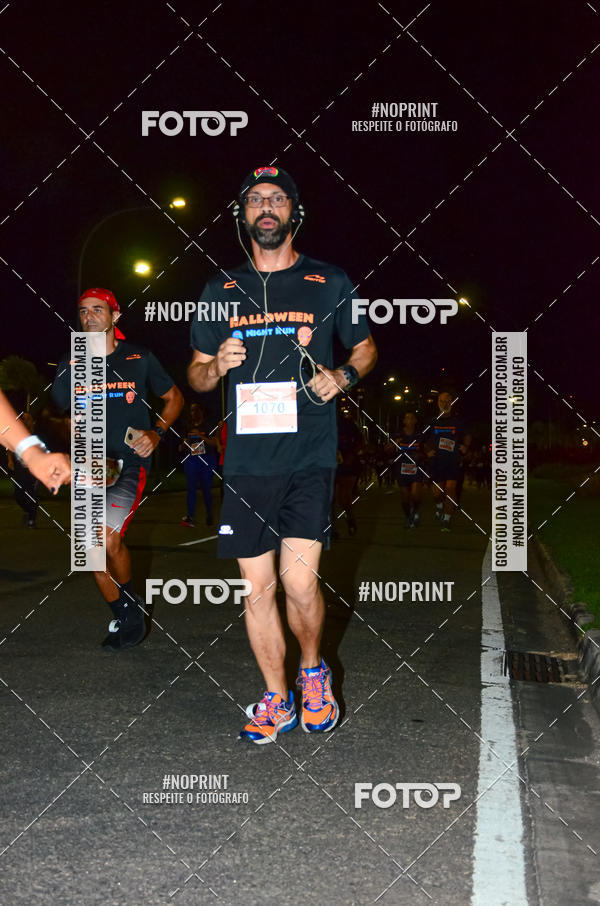 Buy your photos of the eventHalloween Run on Fotop
