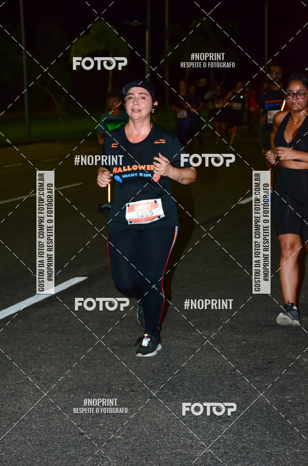 Buy your photos of the eventHalloween Run on Fotop