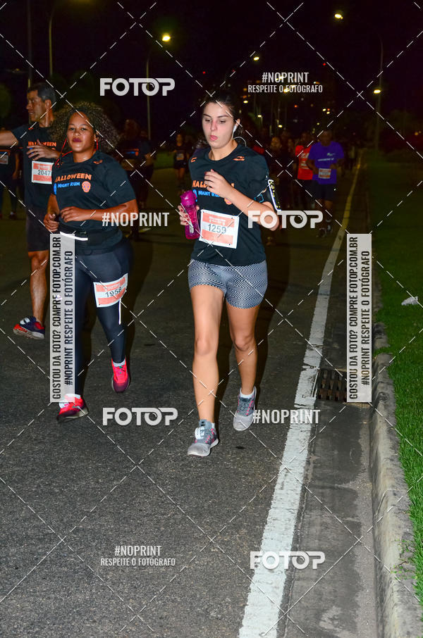 Buy your photos of the eventHalloween Run on Fotop