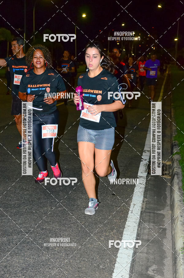 Buy your photos of the eventHalloween Run on Fotop