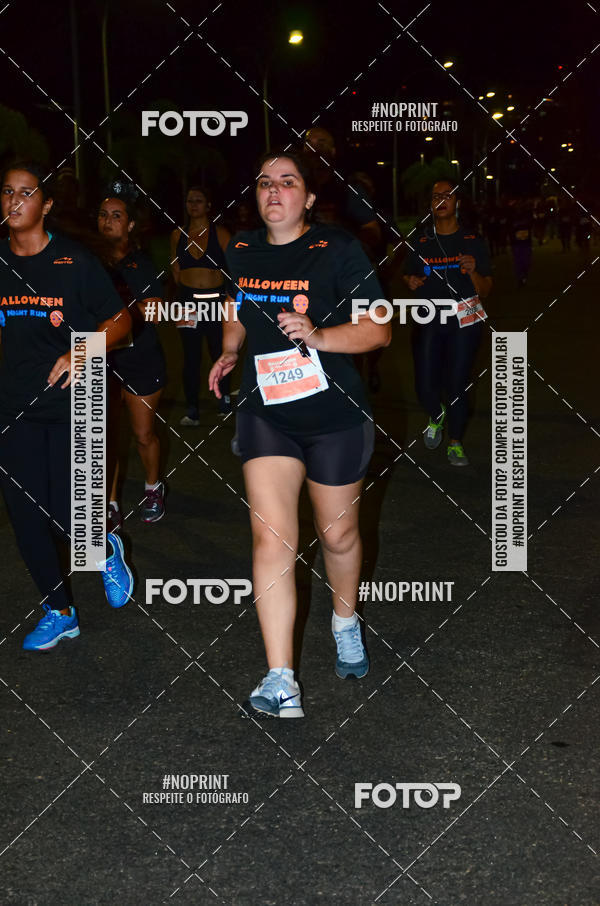 Buy your photos of the eventHalloween Run on Fotop