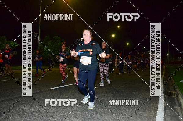 Buy your photos of the eventHalloween Run on Fotop