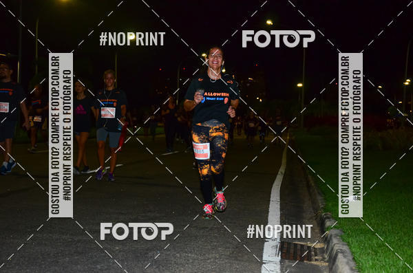 Buy your photos of the eventHalloween Run on Fotop