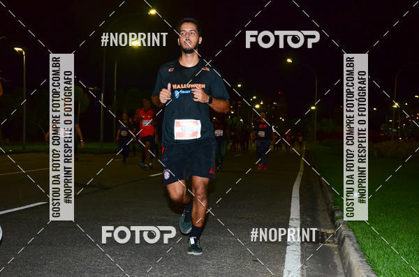 Buy your photos of the eventHalloween Run on Fotop