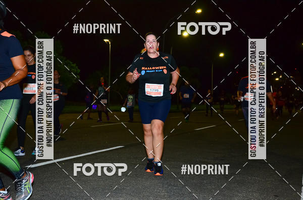 Buy your photos of the eventHalloween Run on Fotop