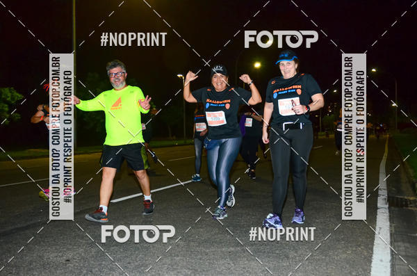 Buy your photos of the eventHalloween Run on Fotop