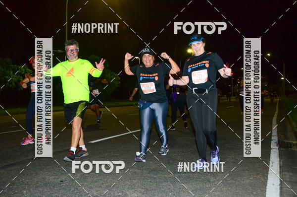 Buy your photos of the eventHalloween Run on Fotop