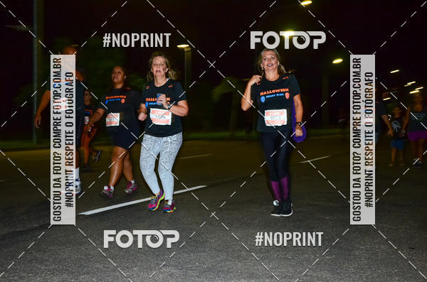 Buy your photos of the eventHalloween Run on Fotop